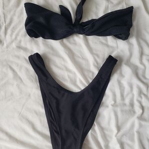 Strapless black bikini set